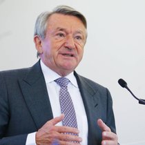 Ernst Tanner, Verwaltungsratspräsident von Lindt & Sprüngli, bei einem Auftritt am Firmensitz in Kilchberg ZH im Jahr 2016.