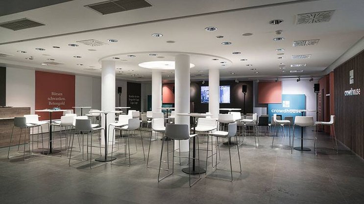 Neu bezogen: Der Innenraum des Popup-Stores von Crowdhouse beim Paradeplatz.
