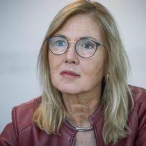 Beatrice Weder di Mauro forscht zu internationaler Makroökonomie und Finanzkrisen.