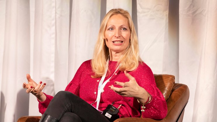 Annabella Bassler ist es wichtig, Rollenbilder am Arbeitsplatz zu hinterfragen (im Bild: an der NOAH Conference Zurich 2021).