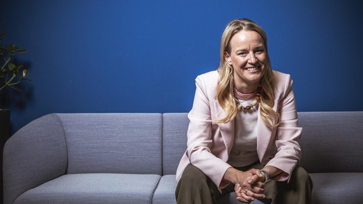 «Big Blue» im Blut: Die neue Schweiz-Chefin von IBM ist seit 15 Jahren dabei und kennt das Unternehmen gut. Von Schwerfälligkeit des blauen Dinosauriers will sie nichts wissen.