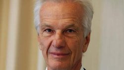 Jorge Lemann: AB InBevs Übernahme von SABMiller soll Synergien ermöglichen.Columbia University
