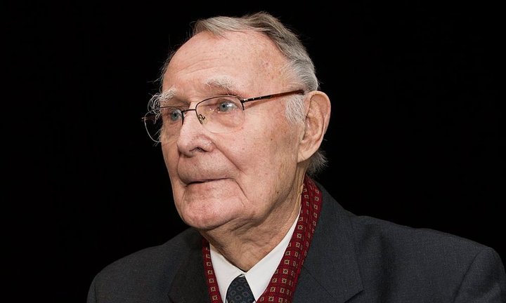 kamprad.jpg