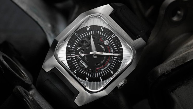 Schönes Auto, schöne Uhr: Die SPX DeLorean von Rec Watches