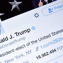 Twitter-Account: Mit seinen Tweets wirbelt Trump die Börsenkurse durcheinander.Keystone