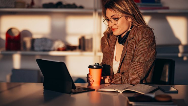 Studien zeigen: Frauen – besonders Millennials – werden in Sachen Finanzen immer sicherer.