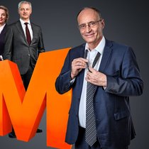 Freiburg vs. Zürich: Damien Piller (vorne), Präsident der Migros-Genossenschaft Neuenburg-Freiburg, im Clinch mit Migros-Präsidentin Ursula Nold und Migros-Chef Fabrice Zumbrunnen.