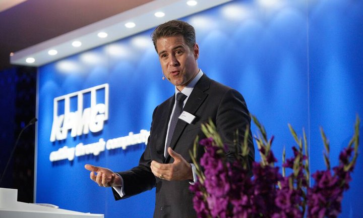 kpmg_16.jpg