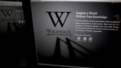 Online-Enzyklopädie Wikipedia: Ohne Reformen droht ein langsamer Niedergang.   Bloomberg