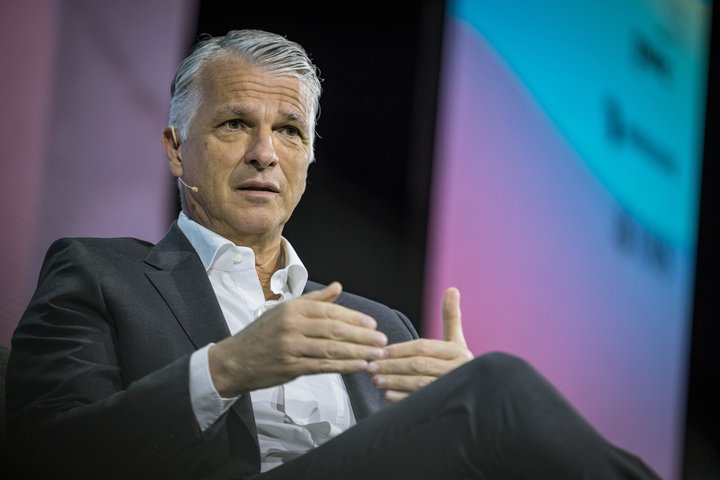 Zu den Unterstützern der «Vision» gehören bekannte Führungskräfte wie UBS-Chef Sergio Ermotti, ...