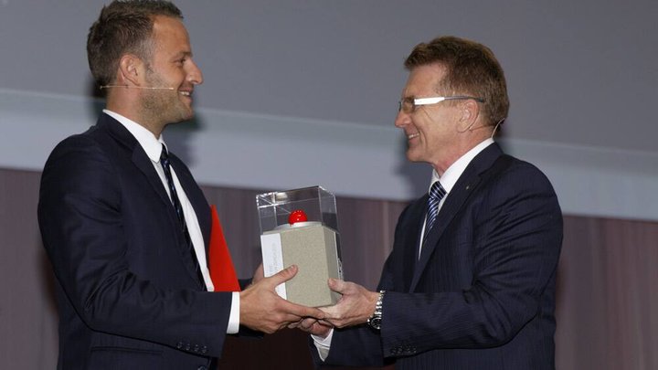 2013-10-03_prix_svc_2013_zuerich_networking_zpi_x9b4224.jpg