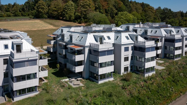 Zürich-Witikon: Die Luxuswohnungen am Oeschbrig stehen noch zur Hälfte leer. Währenddessen ist bezahlbarer Wohnraum knapp. Warum werden weiterhin vor allem teure Wohnungen gebaut?