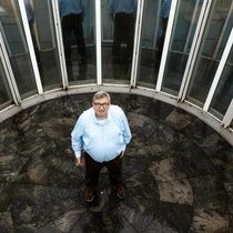 Im Brennpunkt: Als weltweit anerkannter Experte für Handel, Investitionen und geopolitische Dynamiken ist Simon Evenett ein führender Analyst des globalen Geschäftsumfelds.