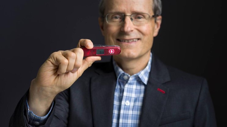 Der wichtigste Exportmarkt von Victorinox sind die USA. Carl Elsener setzt alles daran, den Druck durch die neuen Zölle abzufedern und Lösungen zu finden.