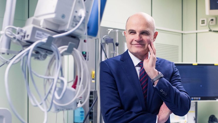 Unispital-CEO Gregor Zünd: «Als Mediziner habe ich das Privileg, dass ich die Medizin verstehe und viel Forschung gemacht habe.»