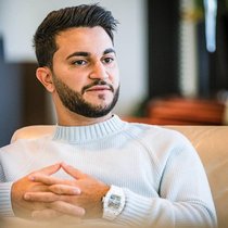 Dadvan Yousuf: Einst machte er als Krypto-Millionär Schlagzeilen, heute fordern zahlreiche ehemalige Partner Geld von ihm.