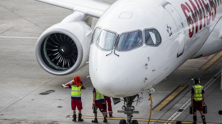 Check am Flughafen: Swiss und Lufthansa landen beim Sicherheitsranking nur im Mittelfeld.