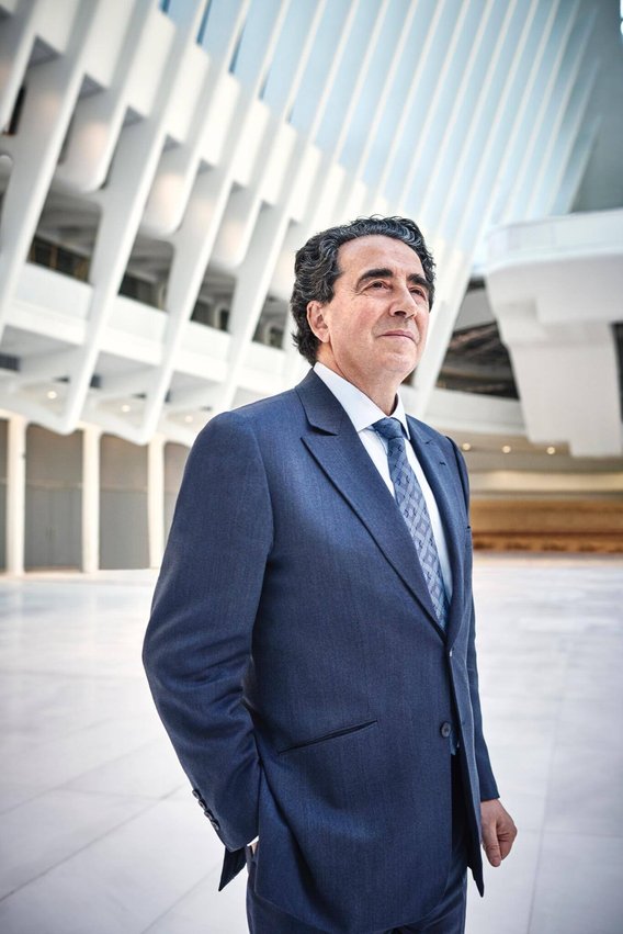 Designer Santiago Calatrava hatte den Wunsch, eine Uhr zu entwerfen.