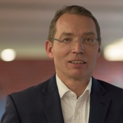 Matthias Niklowitz, Journalist und Jurymitglied des Swiss Insurance Innovation Award.