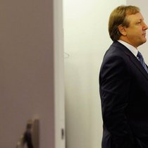 Hans-Ulrich Meister: Der frühere Topbanker sollte erst im März bei Implenia übernehmen. Keystone/Implenia