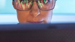 Fonds-Managerinnen verwalten mehr Geld – aber das heisst noch lange nicht, dass auch mehr Frauen im Fonds-Management tätig sind.