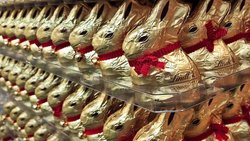 Vergoldete Schokolade: In der Schweiz steht der 200-Gramm-Hase für 9.95 Franken in den Läden.