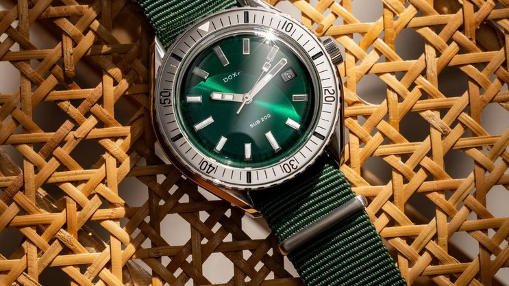 Das Neue an der neuen Doxa SUB 200 ist die einseitig drehbare Edelstahllünette mit poliertem Einsatz.