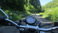 Motorradfahren: Wenn man nicht nach den kürzesten Wegen sucht, sondern nach den schönsten.