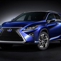 Platz und Power ohne Ende: der Lexus RX450h F Sport. PR