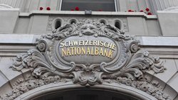 SNB: Könnte einen Franken-Höhenflug mit Zinssenkung bremsen. Keystone
