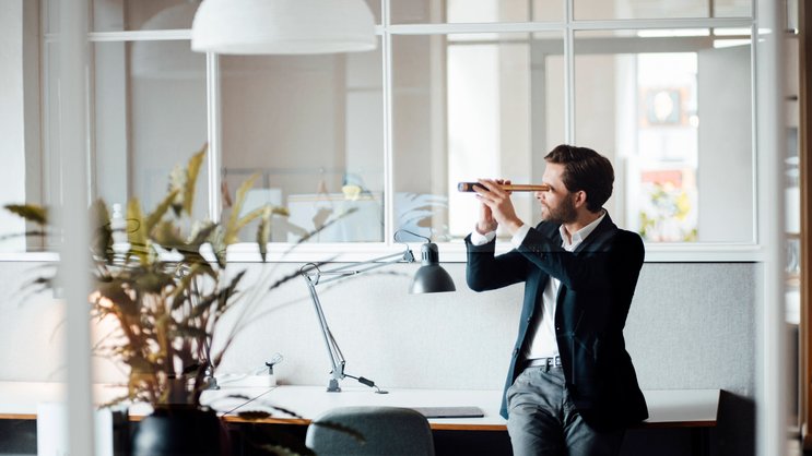 Competitive Intelligence beinhaltet die Analyse der Konkurrenten, um stets einen Schritt voraus zu sein.