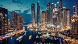 Statt in die Wüstenmetropole Dubai (im Bild) oder in das 140 Kilometer entfernte Abu Dhabi zieht es reiche Touristen gerade zunehmend auf das ruhige Mallorca.
