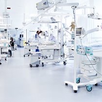 Ein wichtiger Faktor für eine erfolgreiche Geburtshilfe ist die Nähe zu einer Neonatologie: Hier die Abteilung für die Neugeborenen im USZ.