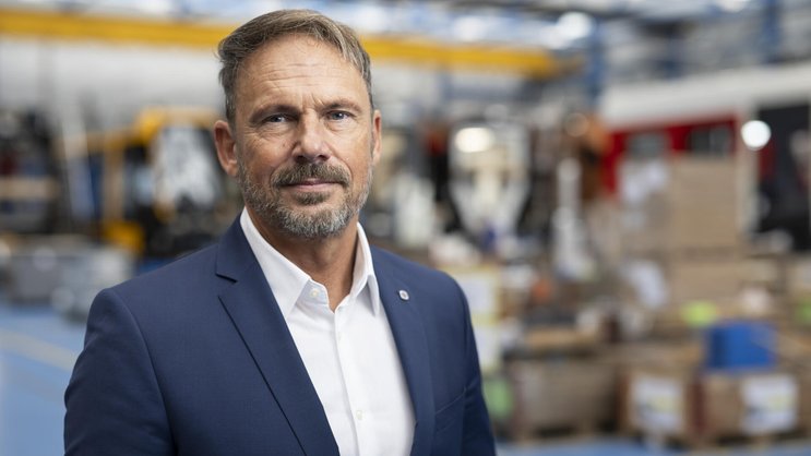 Nach vier Jahren an der Spitze vom Thurgauer Zugbauer Stadler Rail tritt CEO Markus Bernsteiner zurück.