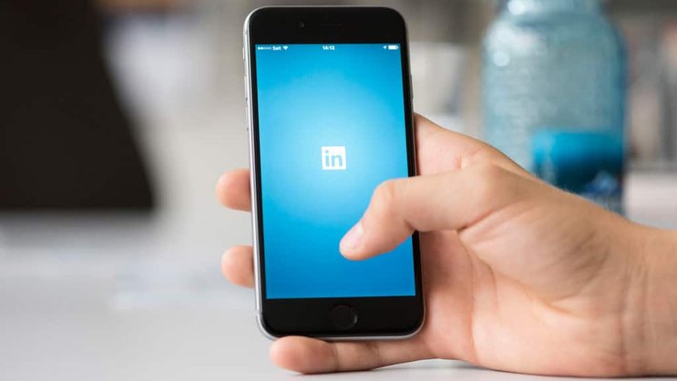 Linkedin: Arbeitgeber interessieren sich oft für Onlineprofile. Keystone