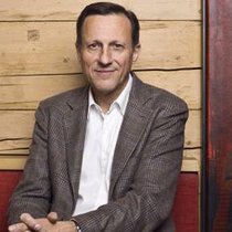 Der bestbezahlte VRP der Welt: Daniel Vasella von Novartis. (Bild: Keystone)