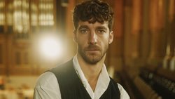 Für die Spielzeiten 2028/29 und 2029/30 übernimmt Lorenzo Viotti die musikalische Leitung am Opernhaus Zürich.