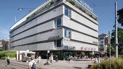 Unter Franco Savastano positionierte sich Globus (im Bild die Flaggschiff-Filiale an der Zürcher Bahnhofstrasse) neu als Luxushaus.