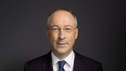Zurück auf dem Chefsessel: Jens Alder übernimmt ab 2019 nebst dem Präsidium auch die operative Leitung von Alpiq.