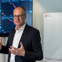 Bitcoin-Suisse-Chef Dirk Klee will künftig einen wesentlichen Teil der Erträge aus der Vermögensverwaltung generieren.