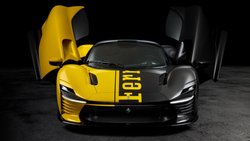 Für 26 Millionen Dollar wurde dieser Daytona SP 3 im August 2025 versteigert – Rekord für ein neues Ferrari-Modell.