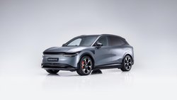 Der Zeekr 7X aus China beeindruckt mit Luxus, Leistung und einer Reichweite von über 500 km. Doch das Sicherheitssystem sorgt für Diskussionen.