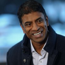 Novartis-Chef Vas Narasimhan bei einem Interview am WEF 2020 in Davos.