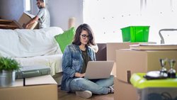 Digitale Umzugsvermittler sind auch für Versicherer interessant – obwohl es mit dem Kerngeschäft nur am Rande zu tun hat.