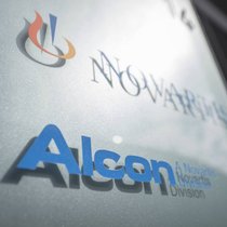 Alcon: Der Sitz ist in der Schweiz.