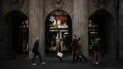UBS in Zürich: Ein Umzug aus der Limmatstadt würde den «Schweizer Charakter» einer Bank schmälern, die als finanzielles Aushängeschild des Landes gilt. 