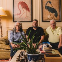 Martha, Stephen und Steve Gonzalez in ihrem Haus in Houston. 