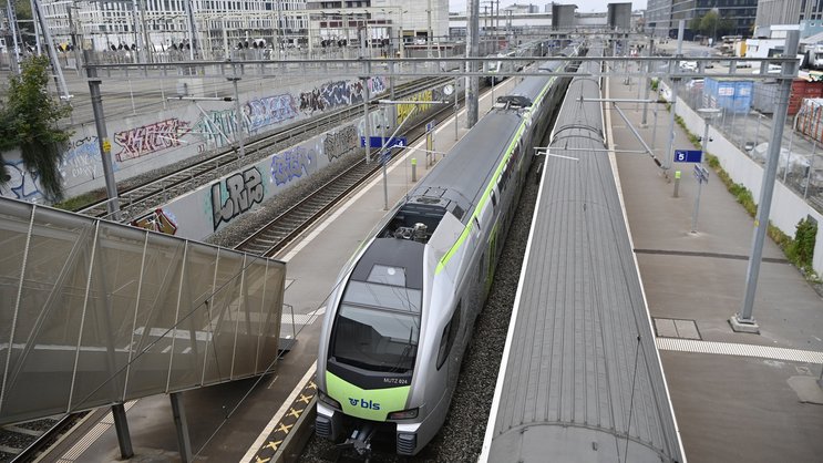 BLS am Bahnhof Bern: Bringt Pendler in die Bundeshauptstadt.