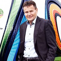 Franz Julen hat im WM-Jahr als Chef der weltgrößten Sporthandelskette Intersport mehr Erfolg denn je.