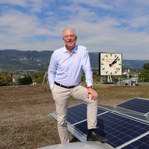 Unternehmer André Bernheim (61) besitzt zusammen mit seinem Bruder Ronnie die Mondaine Group mit rund 130 Mitarbeitern und den Uhrenmarken M-Watch, Luminox und Mondaine.